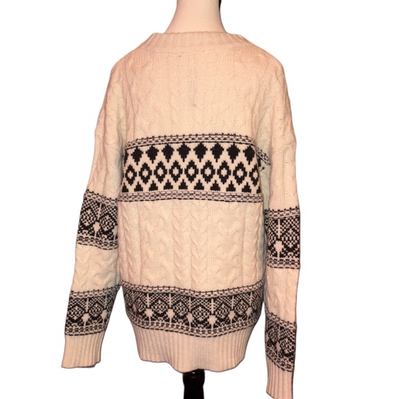 Line and Dot Thick Winter Sweater NWT - Picture 2 of 4